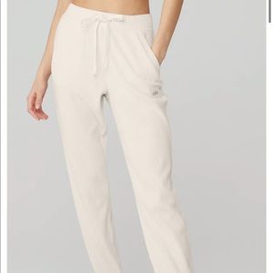 ALO Yoga Muse Sweatpant, Ivory, S